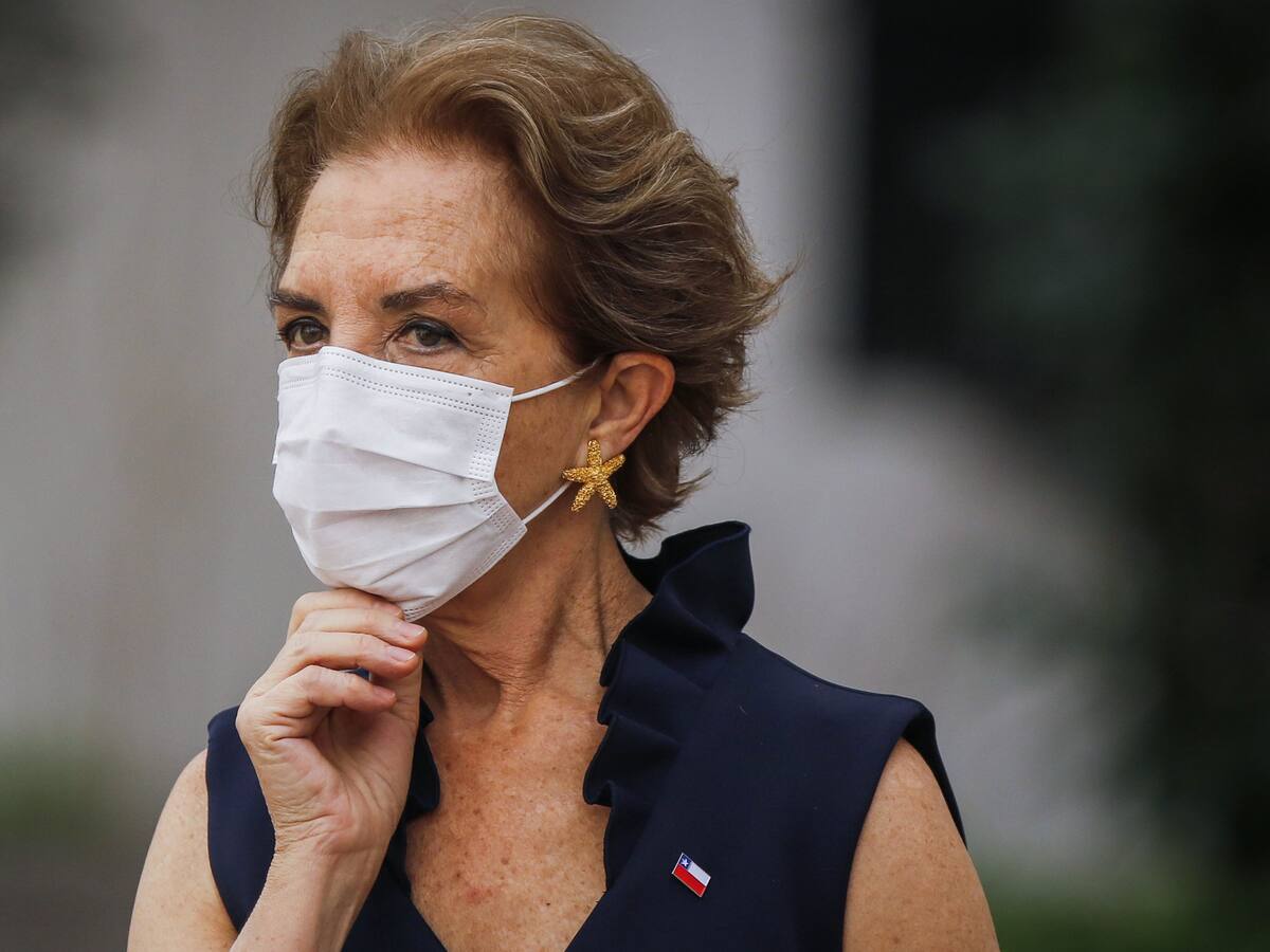 Ministra Hutt realizó balance por flujo en primer día hábil con cuarentena en el Gran Santiago