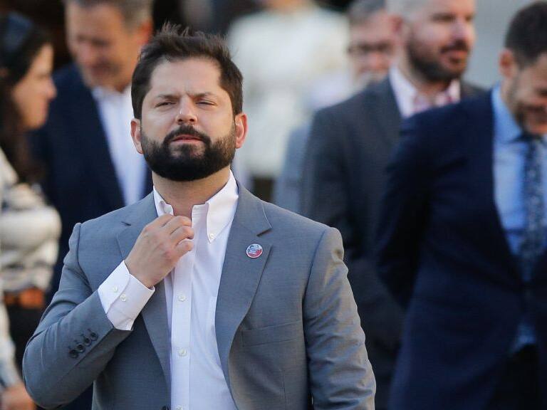 Twitter, salud mental, tuit, presidente chileno, respuesta, Chile,