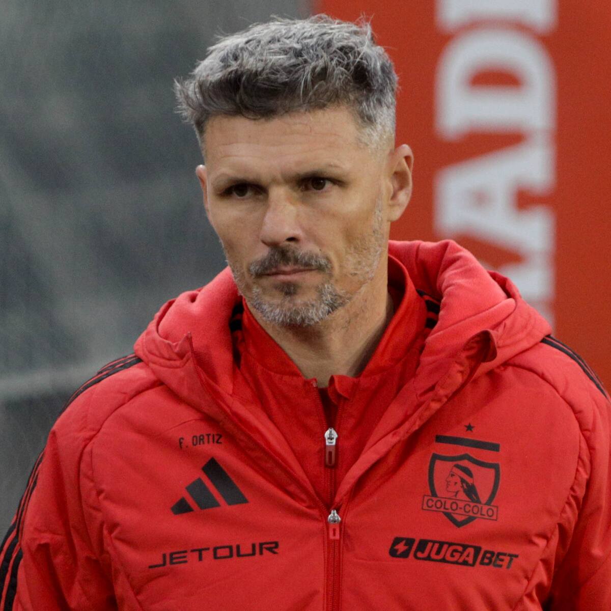 “Me preocupa”: Fernando Ortiz no quiere correr riesgos y revela los dos puestos que busca reforzar en Colo Colo