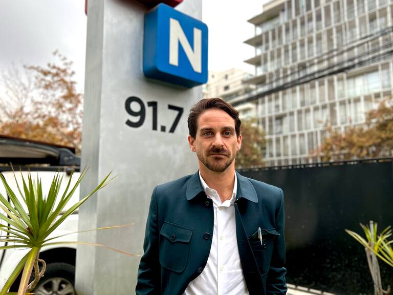 ADN Hoy - Entrevista al candidato presidencial del Frente Amplio (FA), Gonzalo Winter