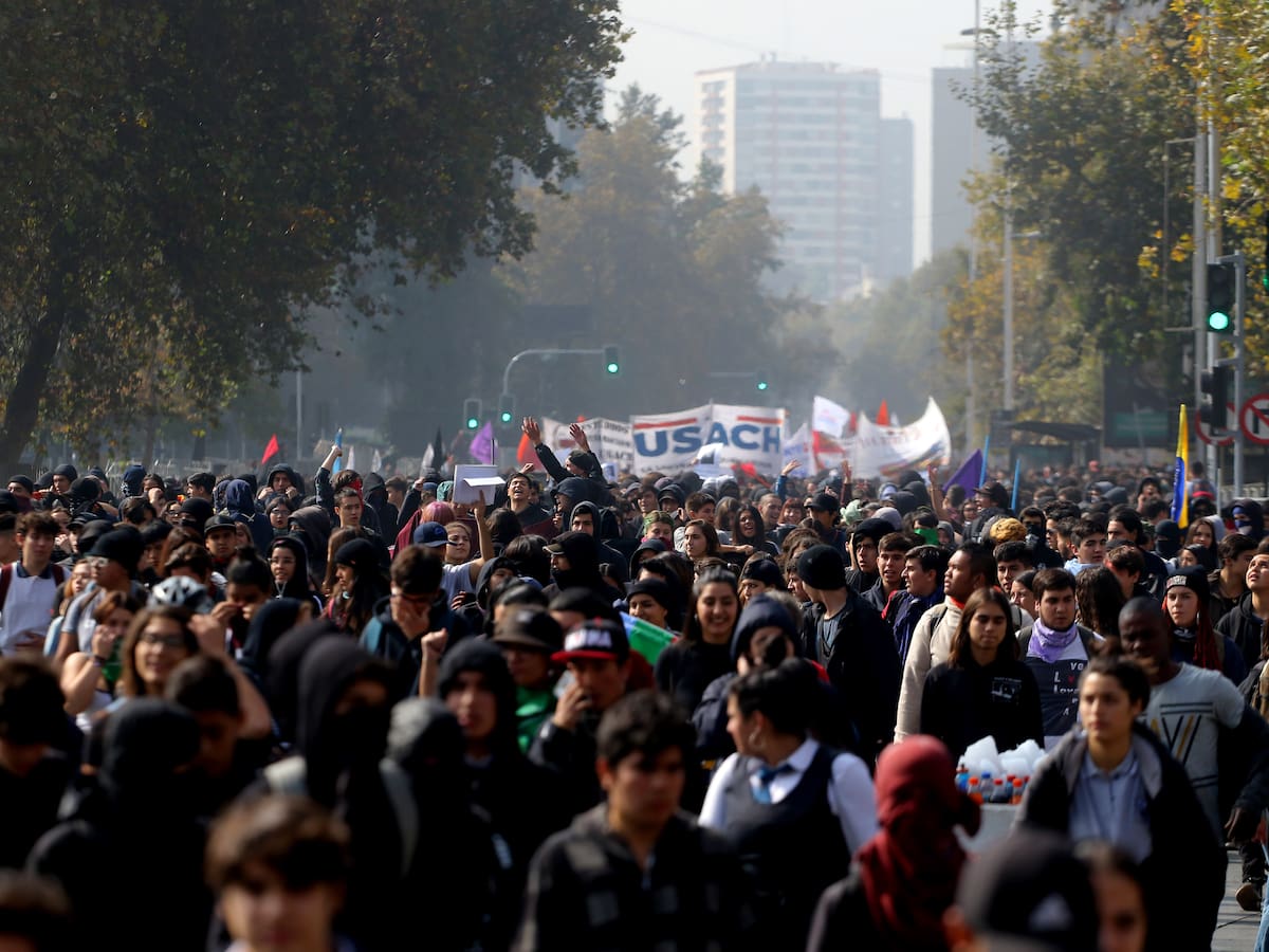 Marcha estudiantil hoy miércoles en Santiago: confirman cambio de recorrido para movilización contra medidas de Kast