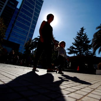 Ola de calor en Santiago: máximas superarán los 30 grados en la Región Metropolitana esta semana