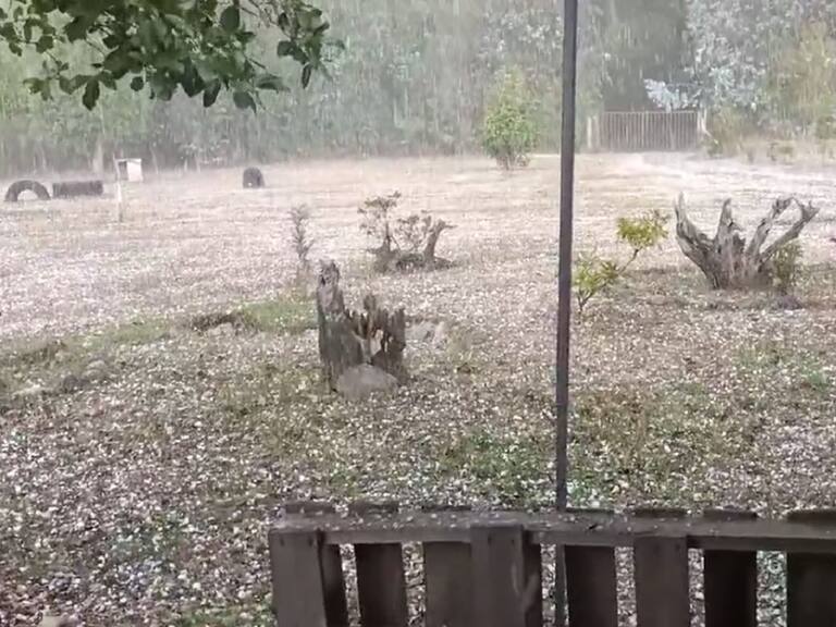 ¡Diluvio de verano! Cibernautas se asustaron con fuerte e inesperado temporal de lluvia y granizos