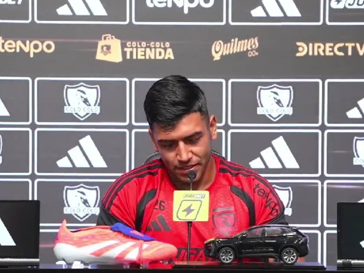 Diego Ulloa se quiebra en plena conferencia de Colo Colo: el emotivo momento que protagonizó el jugador albo