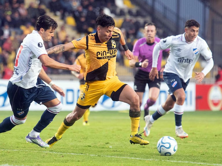 Coquimbo Unido y Club Nacional se vieron las caras por Copa Libertadores