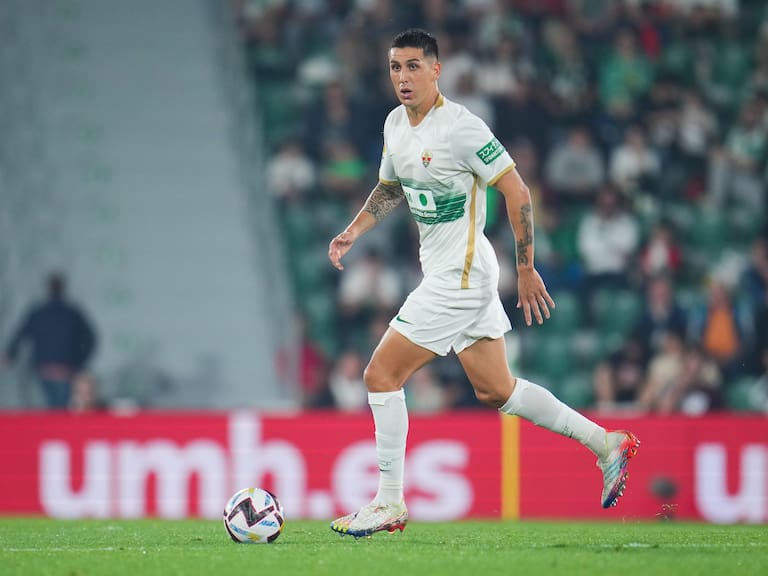 Sorpresa en el mercado de fichajes: Enzo Roco define el club en que volverá a jugar en Chile