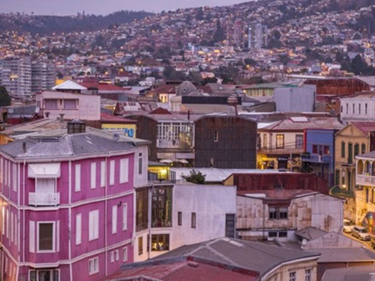Ciudadano del mundo: El turismo de Valparaíso se recupera pese a la crisis