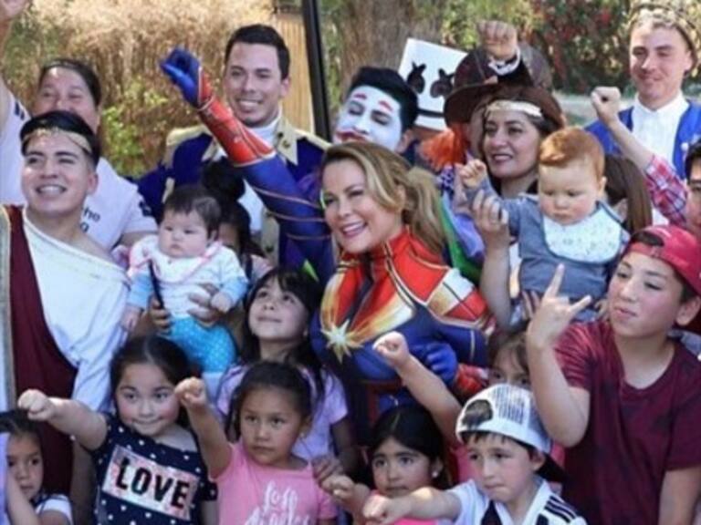 Cathy Barriga es criticada por celebrar Halloween con disfraz de Capitana Marvel