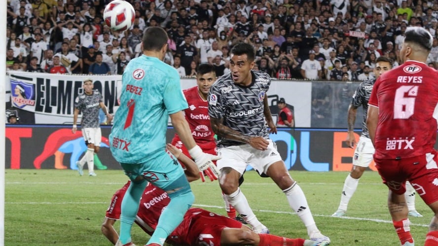 "Adelante tenía que hacer lo que me gusta": Darío Lezcano analiza su debut goleador en Colo Colo tras victoria ante Ñublense