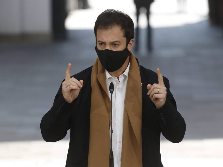 Ministro Palacios afirmó que dinero del retiro de fondo de pensiones «está comenzando a reactivar la economía»