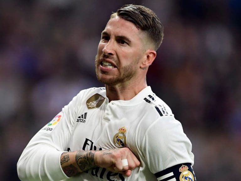 Real Madrid&#039;s Spanish defender Sergio Ramos celebrates scoring their second goal during the Spanish league football match between Real Madrid CF and Real Valladolid FC at the Santiago Bernabeu stadium in Madrid on November 3, 2018. (Photo by JAVIER SORIANO / AFP)        (Photo credit should read JAVIER SORIANO/AFP via Getty Images)