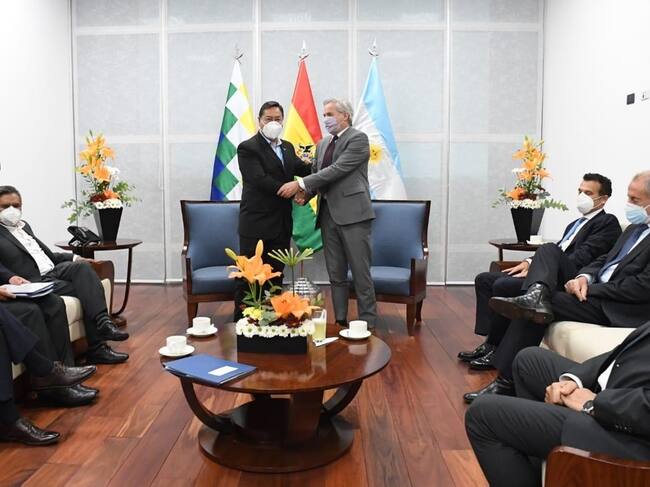 El canciller argentino Felipe Solá en su visita oficial en Bolivia