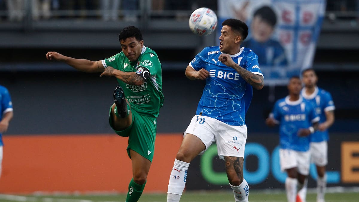 Vuelco en la reprogramación del duelo entre la UC y Audax Italiano: Cruzados le gana el gallito a la ANFP