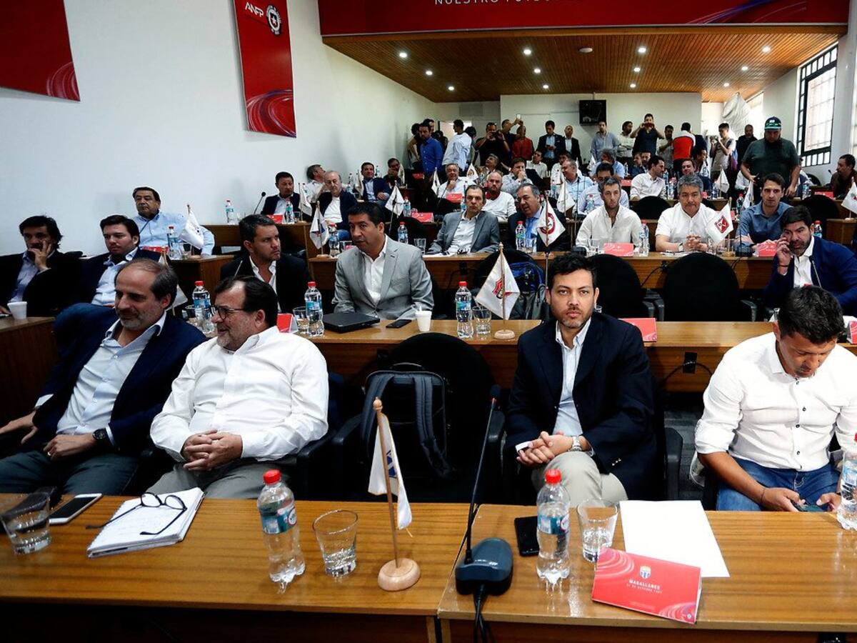 Presidentes de clubes llamaron a la unidad en la previa de su reunión con la ANFP
