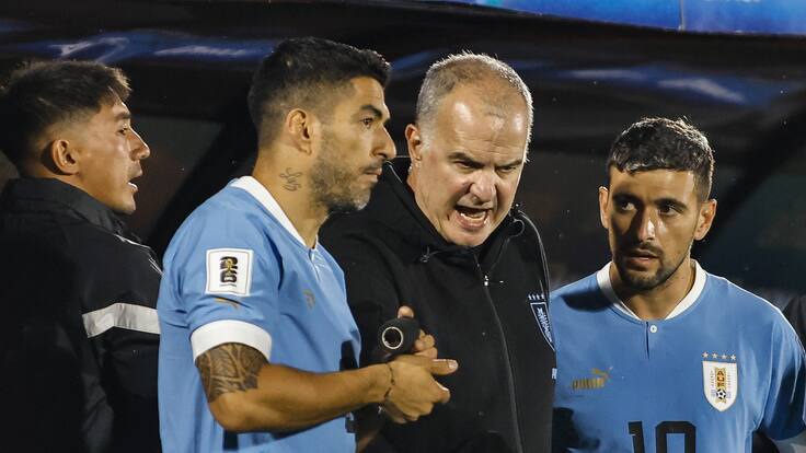 “Debería habérselo dicho en la cara”: Chilavert arremete contra Luis Suárez por sus críticas a Marcelo Bielsa