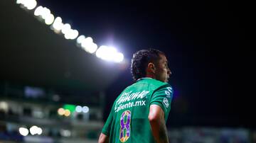 Colo Colo sufrirá un duro golpe en el mercado: Luciano Cabral tiene acuerdo para jugar en Argentina