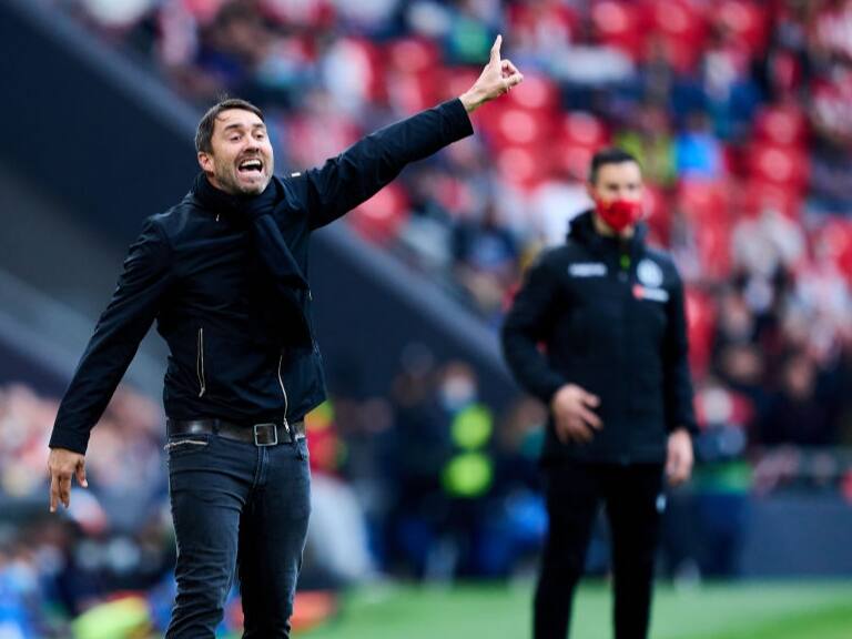 Eduardo Coudet es la primera opción para ser el nuevo entrenador de la Roja