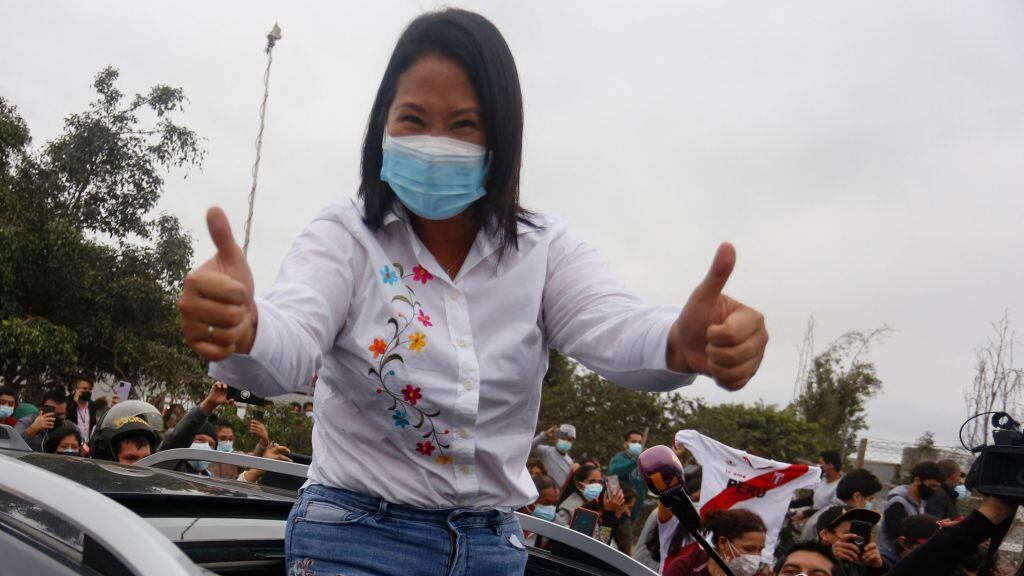 Keiko Fujimori hizo un llamado a la "prudencia" tras sondeos a boca de urna que la favorecen
