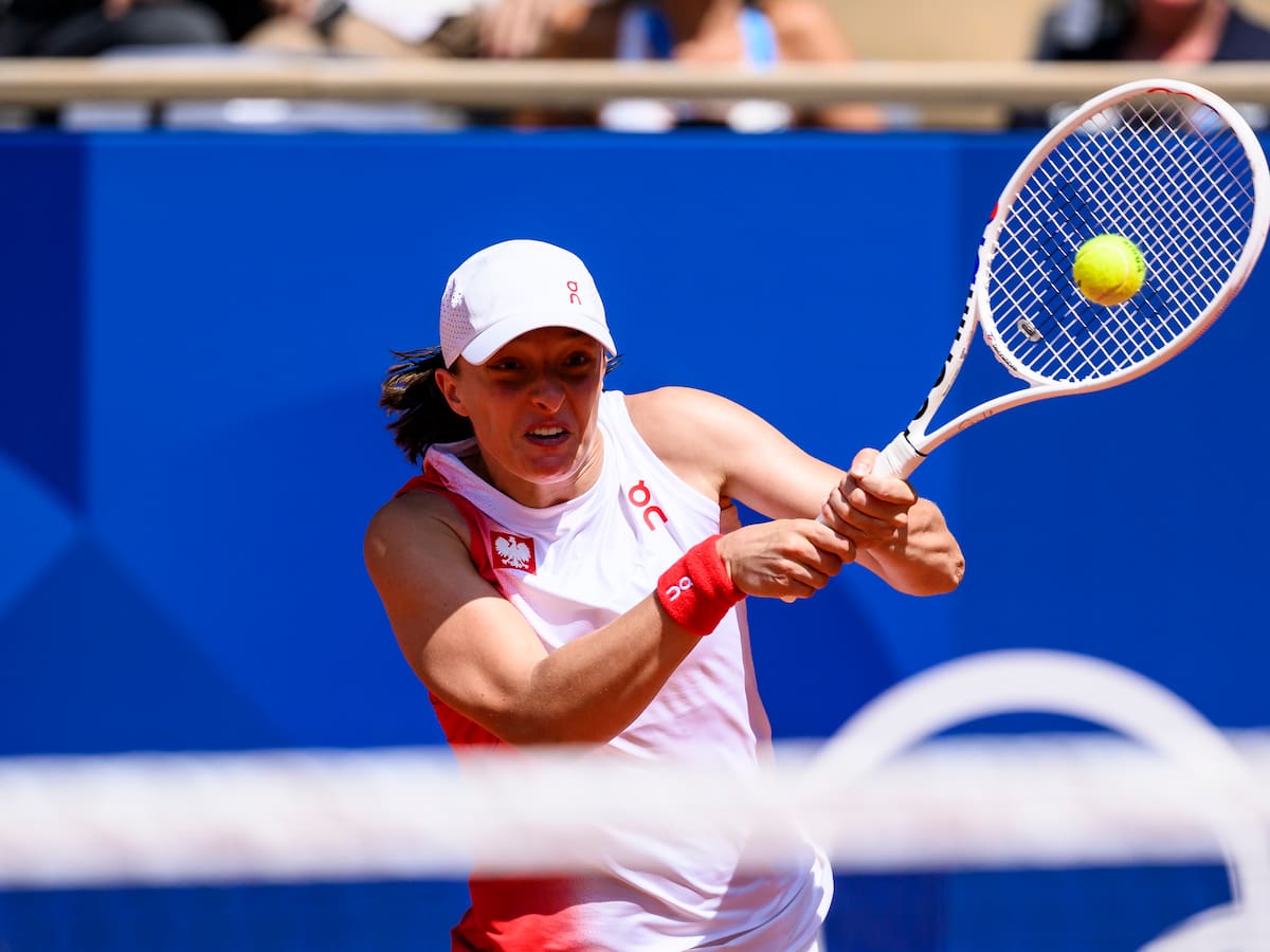 Sorpresa en el tenis olímpico: Iga Swiatek queda fuera de la pelea por el oro