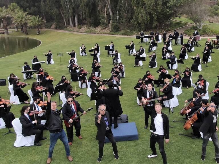 «Somos la música»: Alrededor de 300 artistas chilenos se unieron para promover la reactivación de actividad artística tras la pandemia