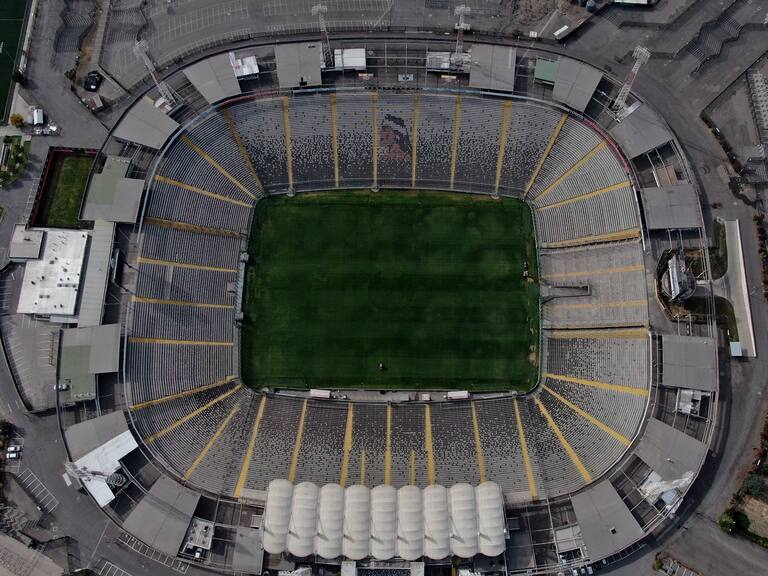 Alcalde de Macul expresó su preocupación por las medidas de seguridad para cuando vuelva a jugar Colo Colo