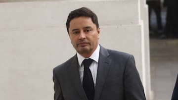 Carter compara asesinato de Jaime Guzmán con muerte de niño baleado y exige mayor reacción del Gobierno