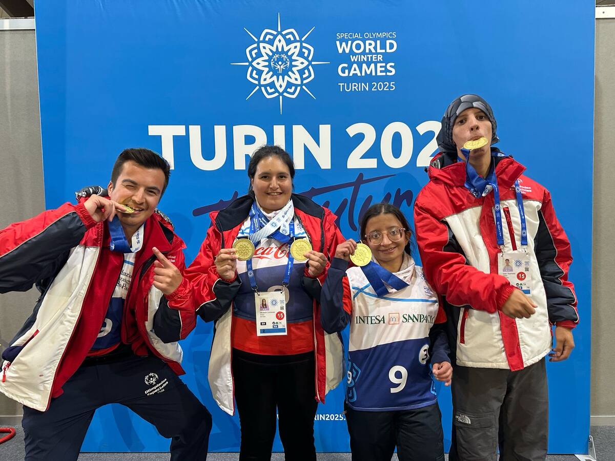 ¡Ya son 18 medallas! Team Chile de Olimpiadas Especiales sigue luciéndose en los Juegos Mundiales de Invierno