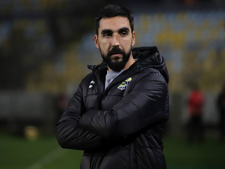 Everton oficializa la salida de Meneghini a dos días de su despedida del club