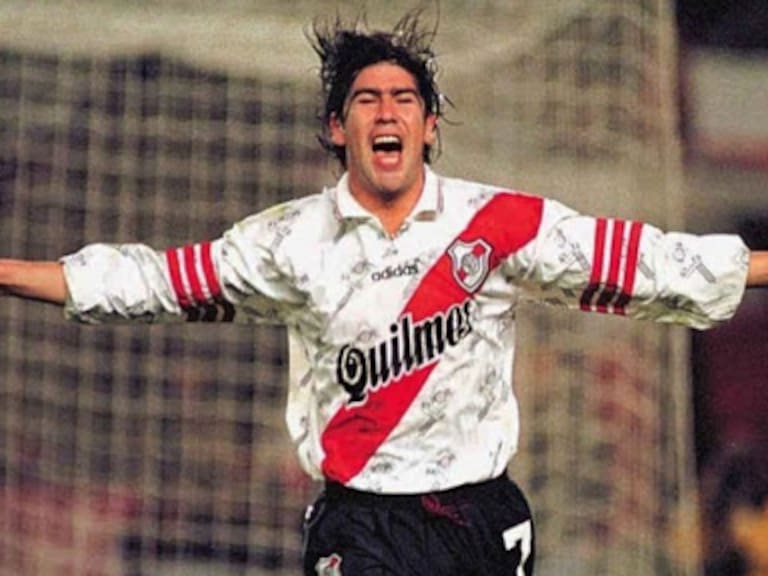 Los tres mejores goles del «Matador» Marcelo Salas en su paso por River Plate