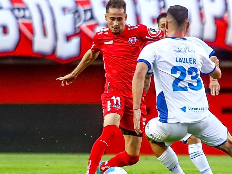 Ñublense evita el bochorno y empata en los descuentos con Deportes Santa Cruz en Copa Chile