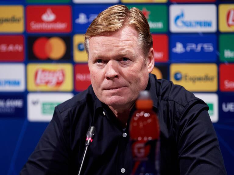 BARCELONA, SPAIN - FEBRUARY 16: Head Coach Ronald Koeman of FC Barcelona attends the media during the press conference following the UEFA Champions League Round of 16 match between FC Barcelona and Paris Saint-Germain at Camp Nou on February 16, 2021 in Barcelona, Spain. Sporting stadiums around Spain remain under strict restrictions due to the Coronavirus Pandemic as Government social distancing laws prohibit fans inside venues resulting in games being played behind closed doors.  (Photo by Alex Caparros - UEFA/UEFA via Getty Images)