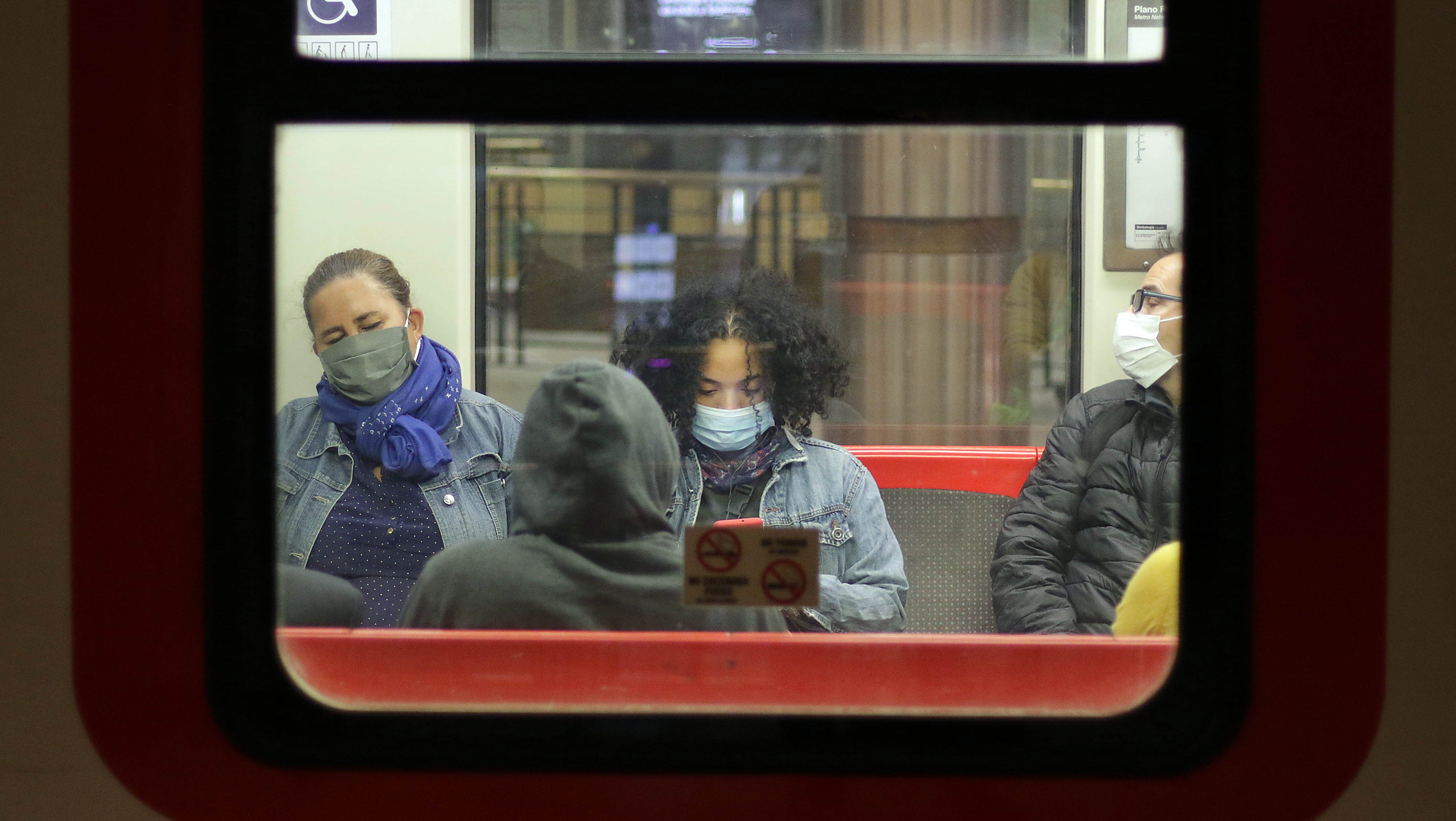 Mascarillas en transporte público