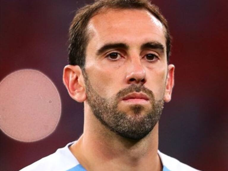 Inter de Milán oficializó el fichaje de uruguayo Diego Godín