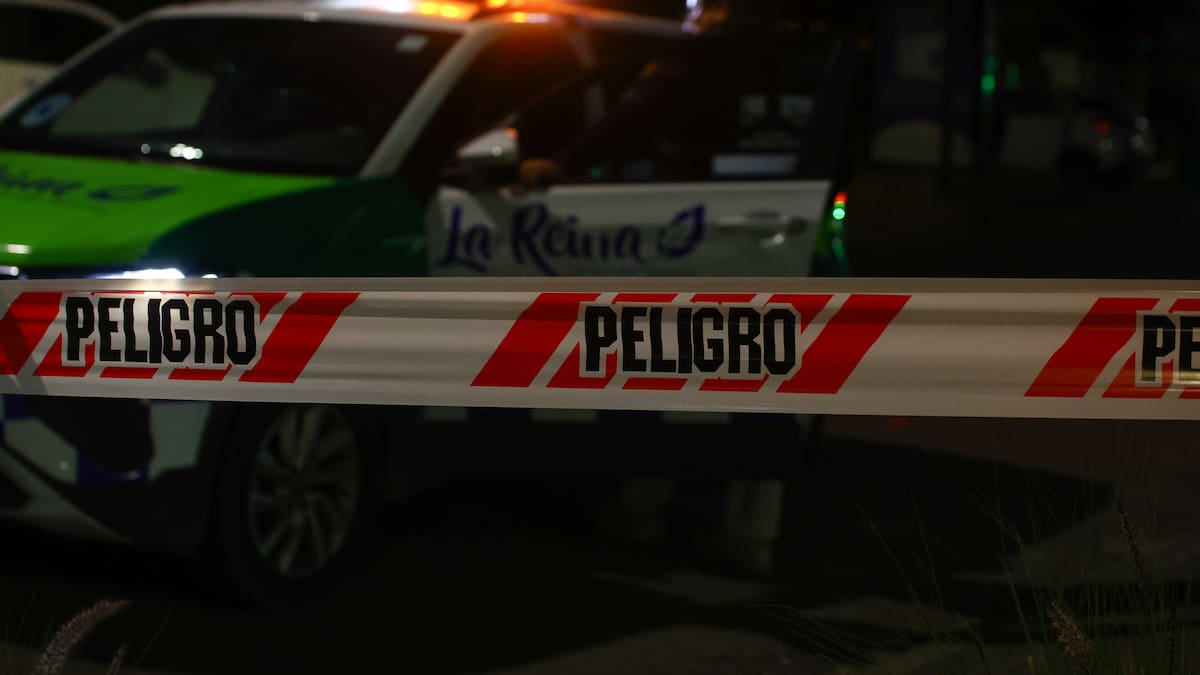 Niño de 12 años y hombre de 50 resultan heridos tras balacera en plena vía pública en comuna de Lo Espejo