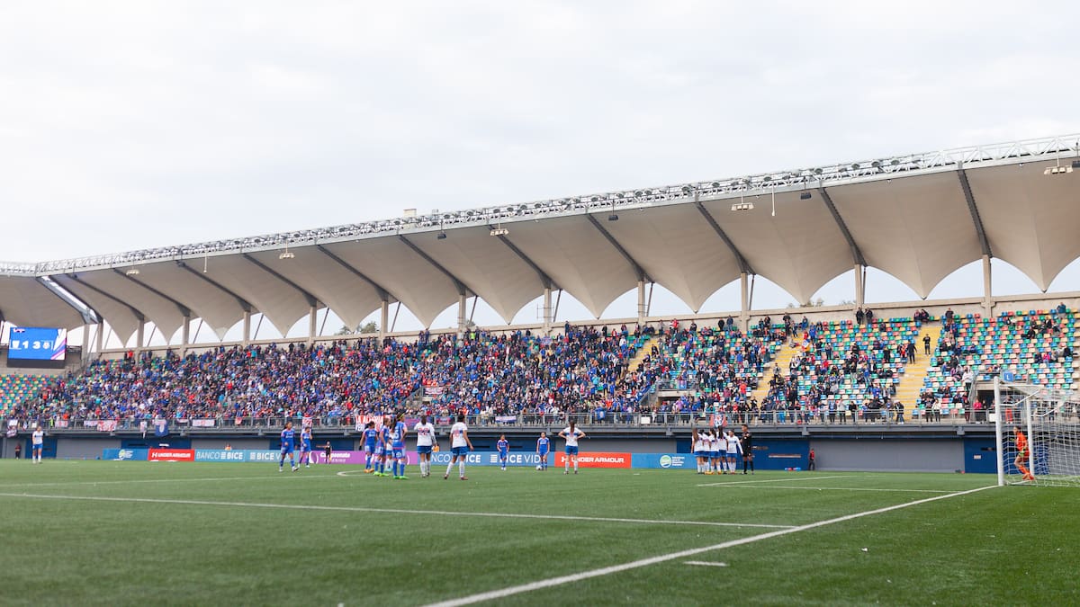 Autoridades niegan hinchas de la U en La Florida a un día del duelo ante Audax: fanáticos azules ya habían comprado entradas