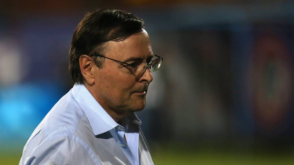“Han sido tremendamente desagradecidos con Jorge Segovia... Él salvó a Unión Española de la quiebra, la resucitó”