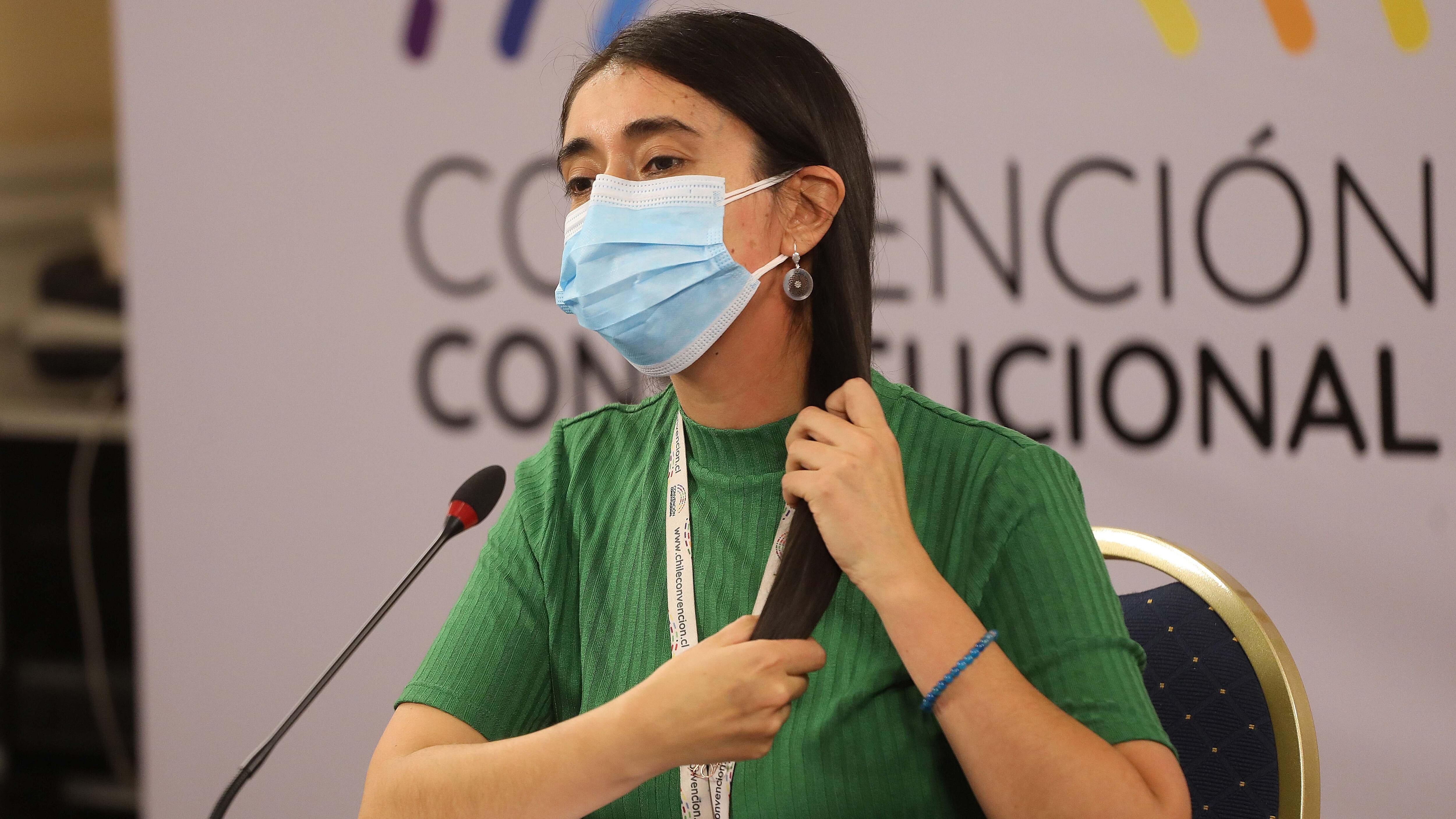 6 de Abril del 2022/SANTIAGOLa presidenta de la Convención Constituyente, María Elisa Quinteros, realiza un punto de prensa en el ex congreso Nacional.
FOTO: SEBASTIAN BELTRAN GAETE/AGENCIAUNO