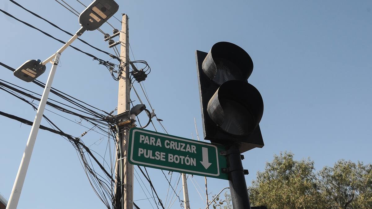 Nuevo corte de luz en la región Metropolitana afecta a casi 10 mil clientes: esta es la comuna más afectada