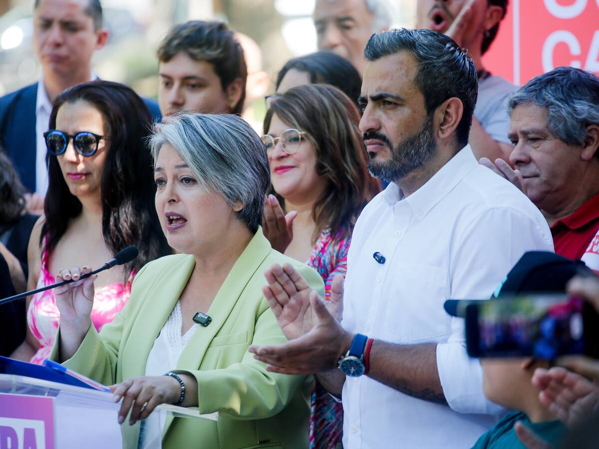 Jara emplaza a Kast por seguridad: “Para combatir el crimen organizado no hay que estar escondido detrás de un vidrio”