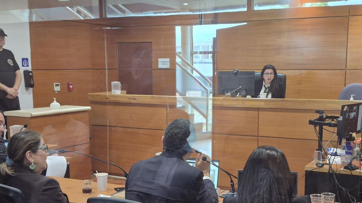Prisión preventiva para abogadas imputadas por corrupción en Los Ángeles