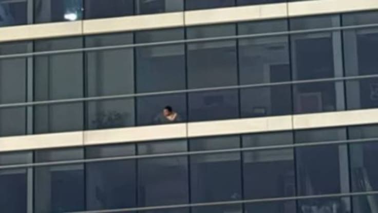 “Lo estaban buscando para matarlo”: esposa de oficial PDI que se parapetó en Las Condes reveló detalles del incidente