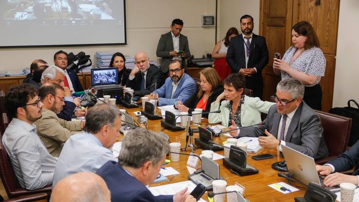 Congreso alcanza acuerdo para destrabar reajuste al sector público