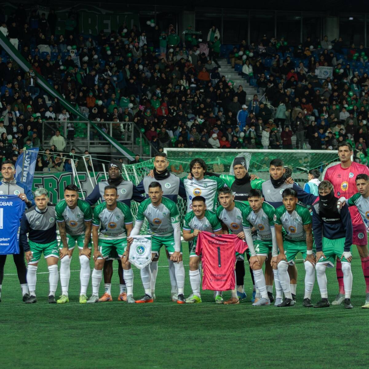 Deportes Puerto Montt enciende la pelea en la Primera B: así está la tabla de posiciones tras la fecha 8