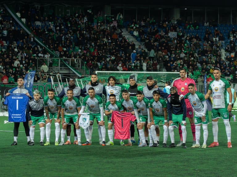 Deportes Puerto Montt enciende la pelea en la Primera B: así está la tabla de posiciones tras la fecha 8