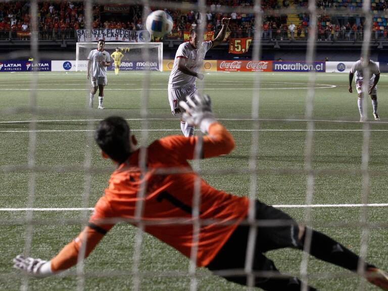 Unión Española anuncia a un nuevo portero para su plantel