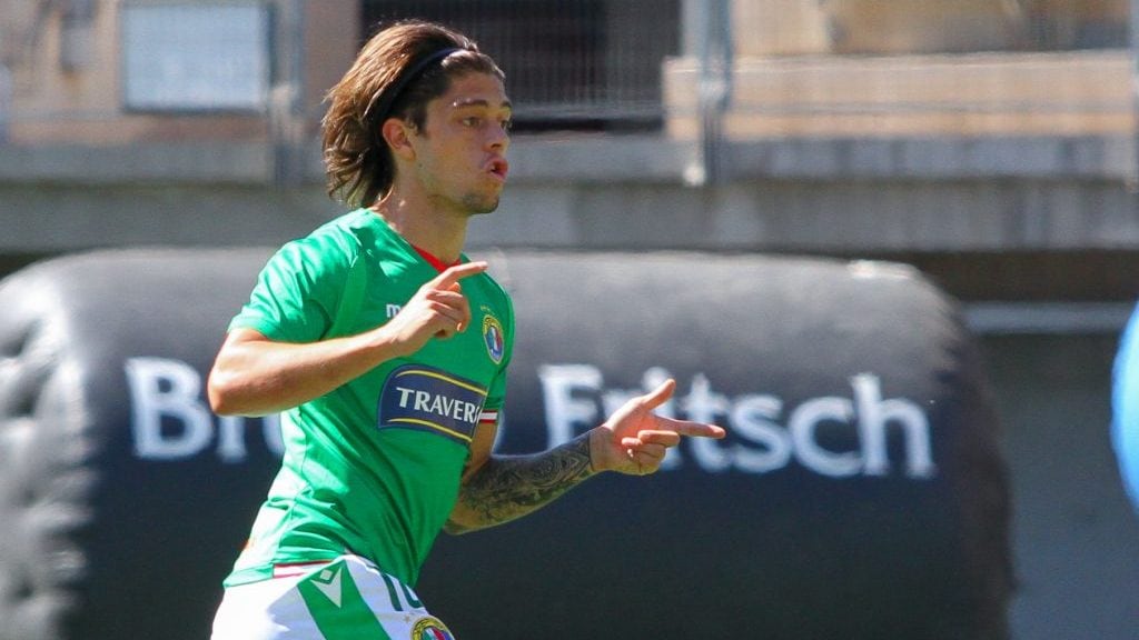 17 de Diciembre del 2020/SANTIAGOJoaquín Montecinos(c) celebra su primer gol y el 2 a 0 de Audax Italiano ,durante el partido valido por la Vigésimo cuarta fecha del Campeonato Nacional AFP PlanVital 2020, entre Audax Italiano vs Deportes Antofagasta, disputado en el Estadio Municipal de la Florida.
FOTO:FRANCISCO LONGA/AGENCIAUNO
