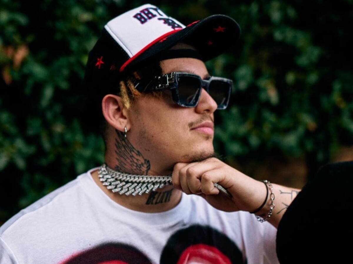 Rapero sudafricano Costa Titch muere luego de colapsar en pleno escenario