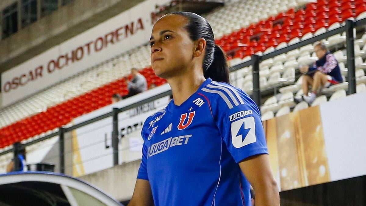 Bárbara Sánchez, jugadora venezolana de la Universidad de Chile Femenina
