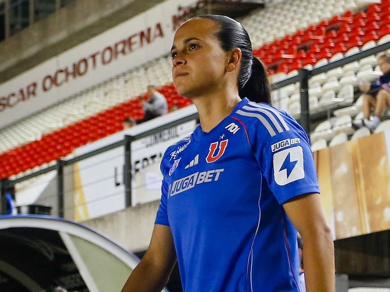 Bárbara Sánchez, jugadora venezolana de la Universidad de Chile Femenina