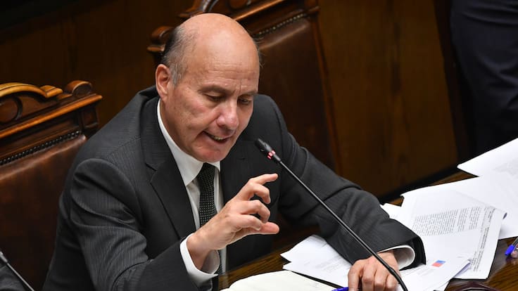 Hacienda pide emitir US$6.200 millones más en deuda y queda cerca del límite fiscal